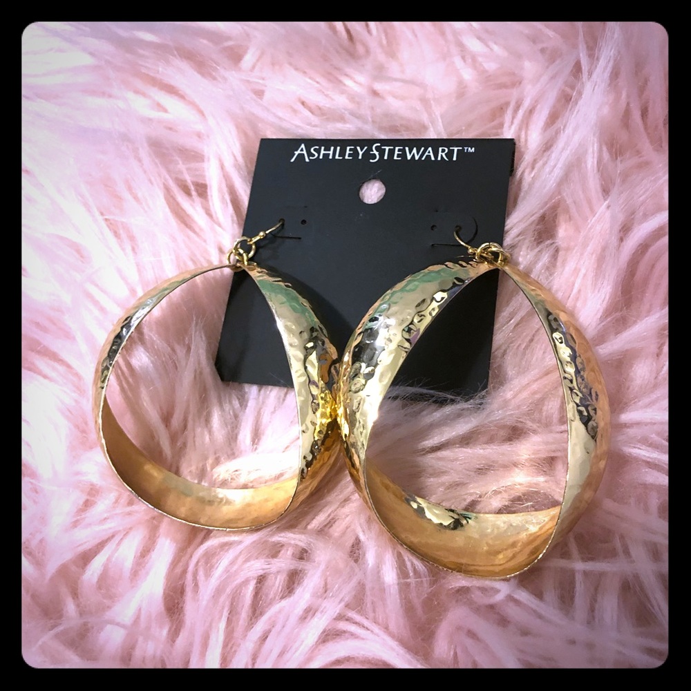 Ashley Stewart Gold earrings